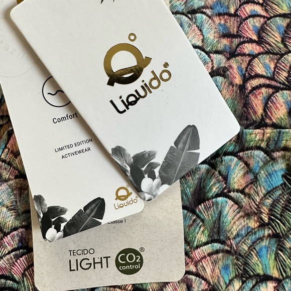 LIQUIDO ACTIVE MERMAID SPELL LEGGINGS. - Picture 6 of 11